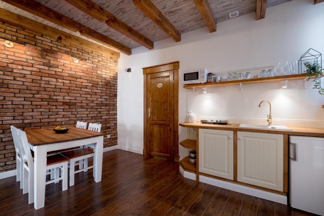 Old House Apartments Познан Екстериор снимка