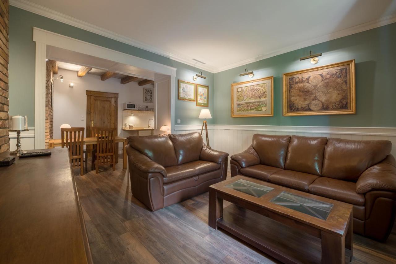 Old House Apartments Познан Екстериор снимка
