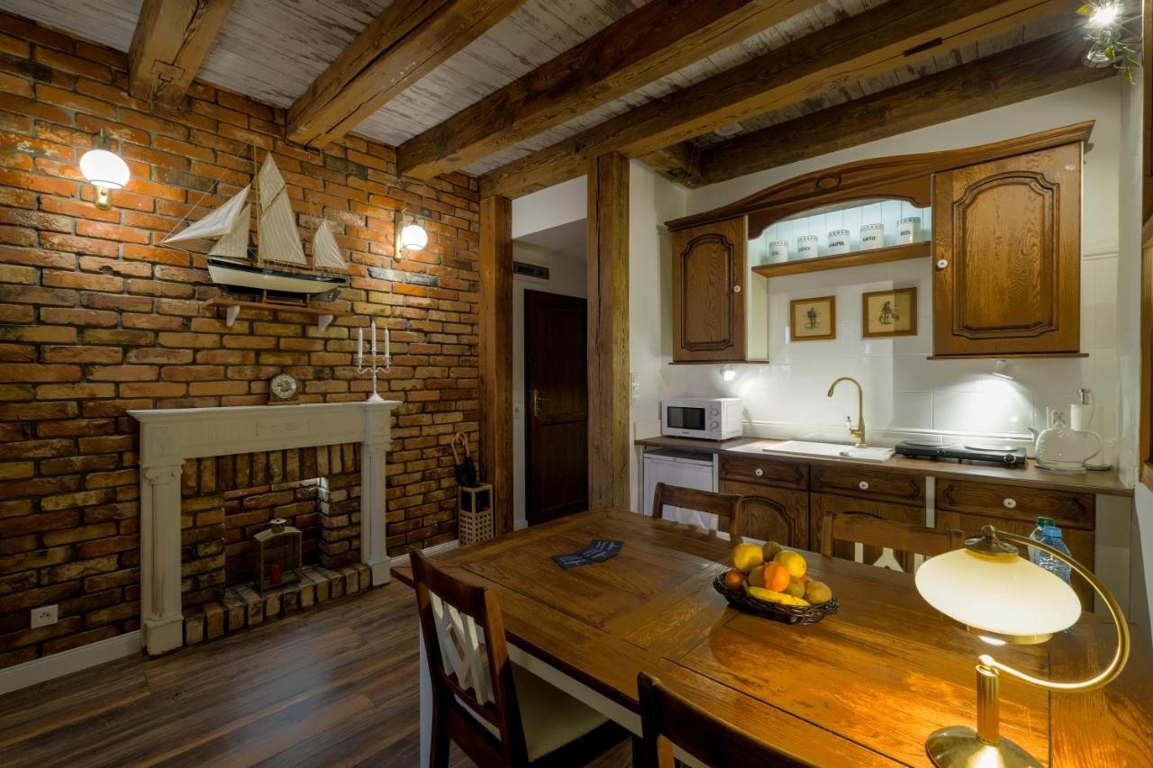 Old House Apartments Познан Екстериор снимка