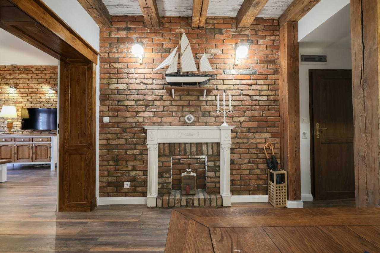Old House Apartments Познан Екстериор снимка